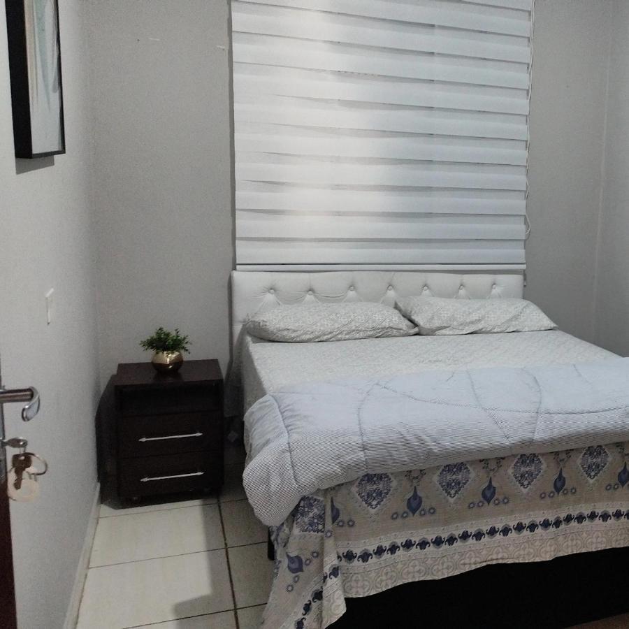 Vitoria Hostel Guarulhos Esterno foto