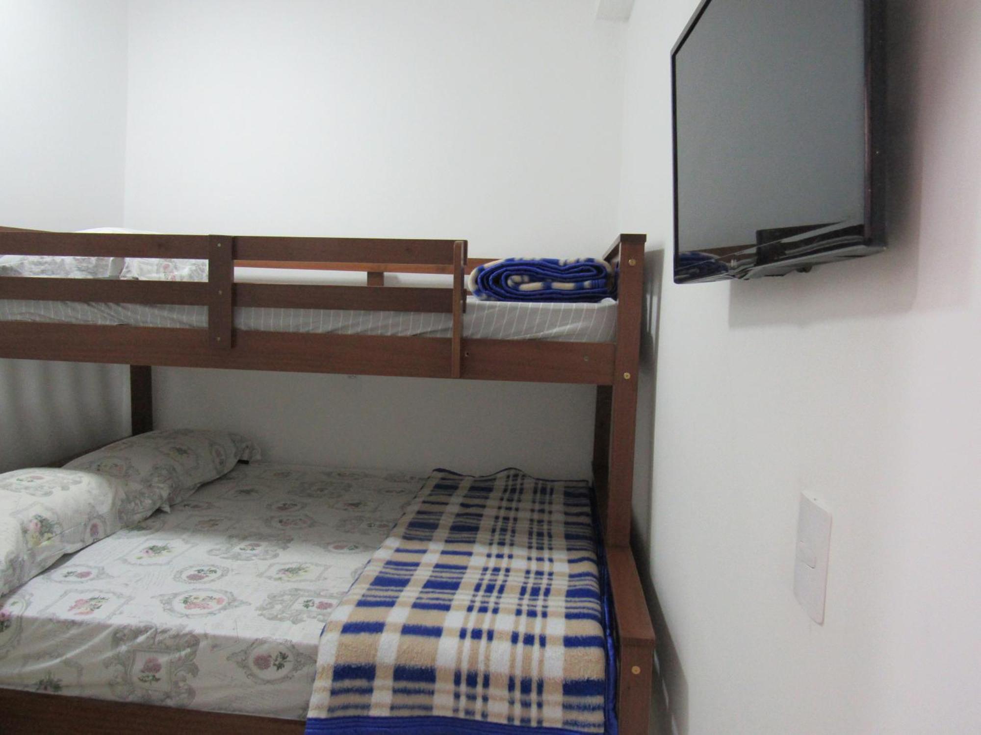 Vitoria Hostel Guarulhos Esterno foto