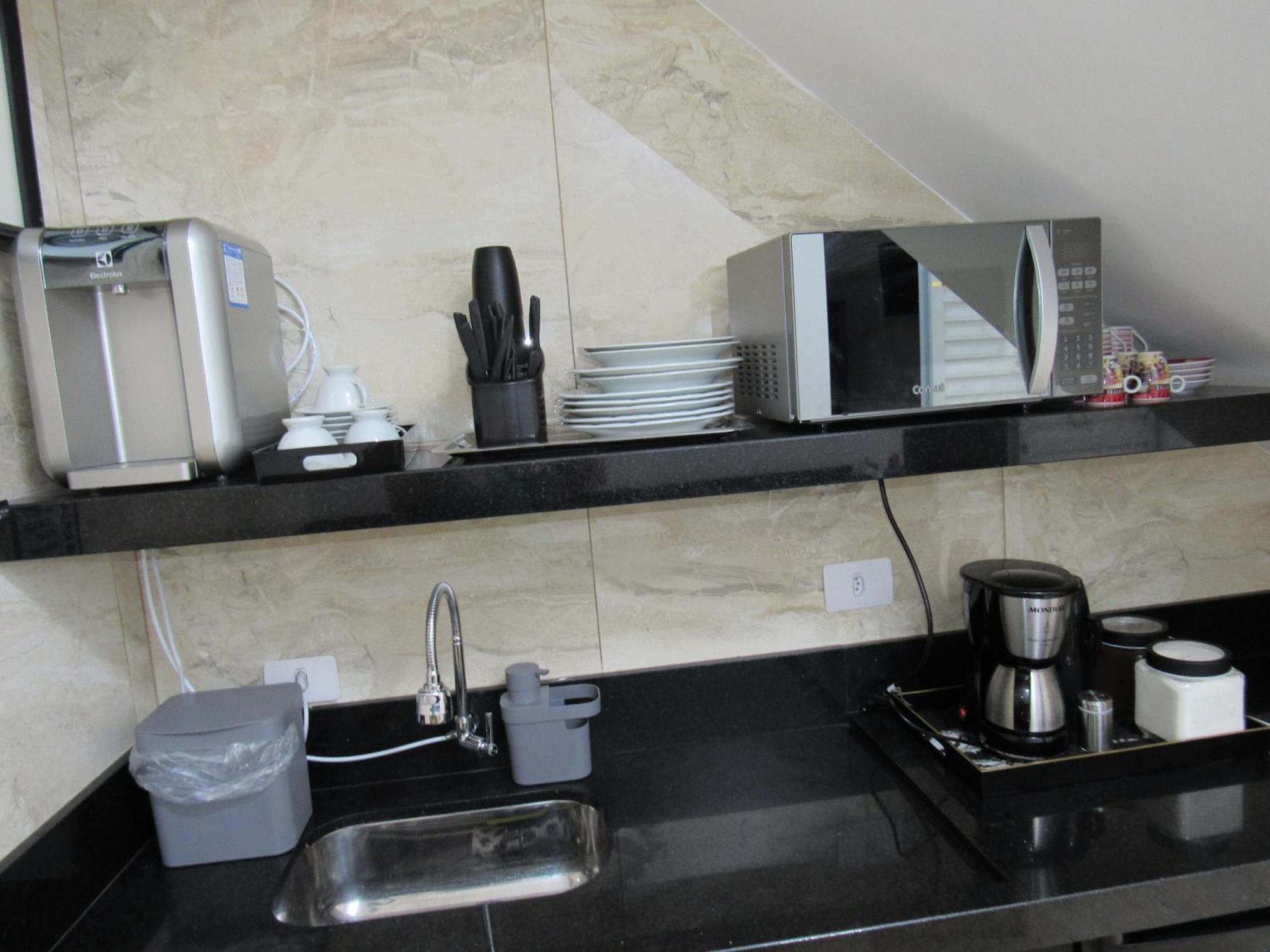 Vitoria Hostel Guarulhos Esterno foto