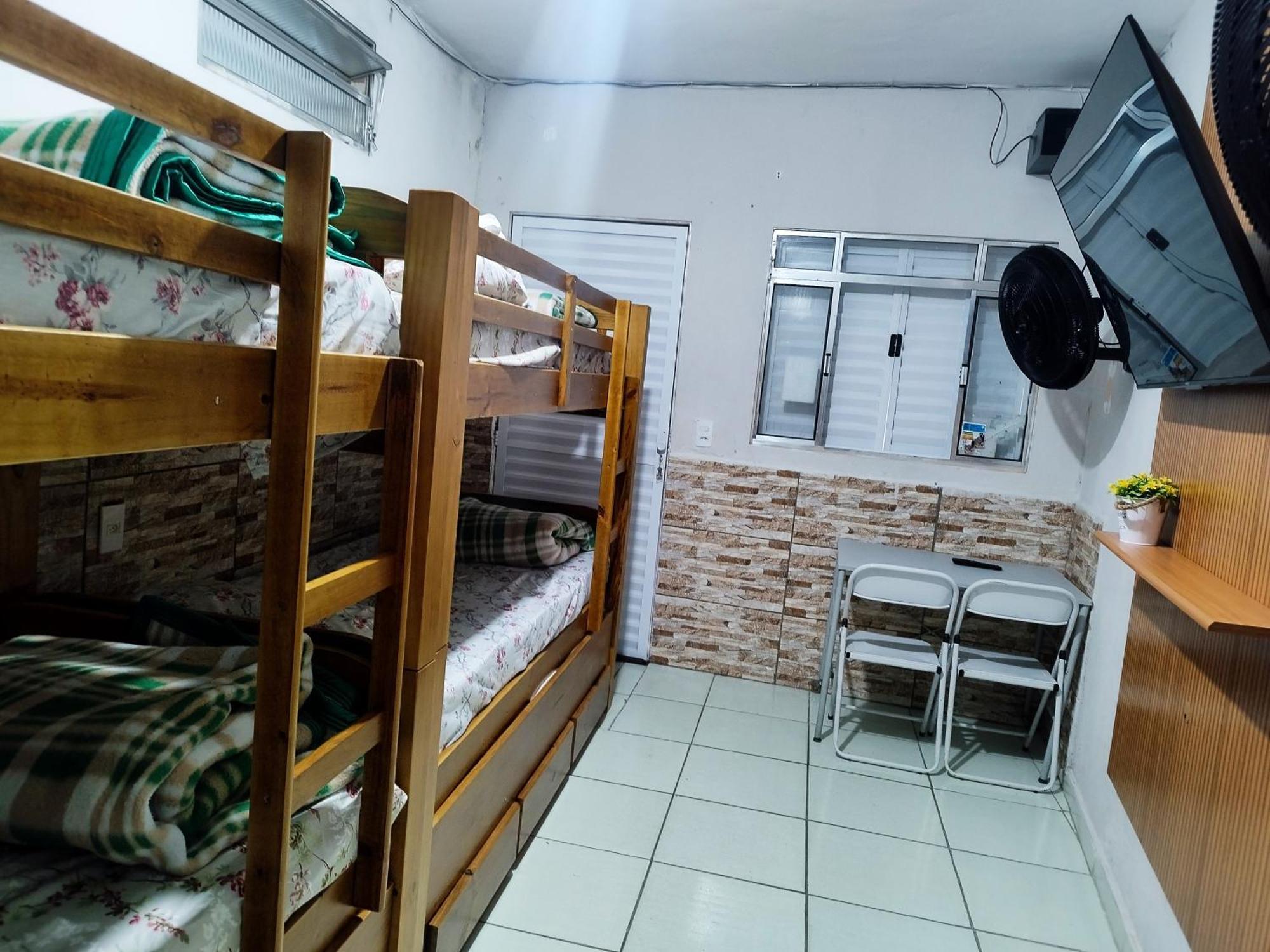 Vitoria Hostel Guarulhos Esterno foto